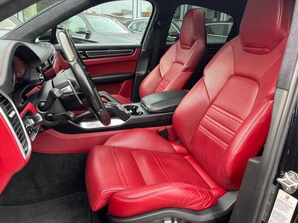 2019 Porsche Cayenne Turbo Coupe — Miniatură 7