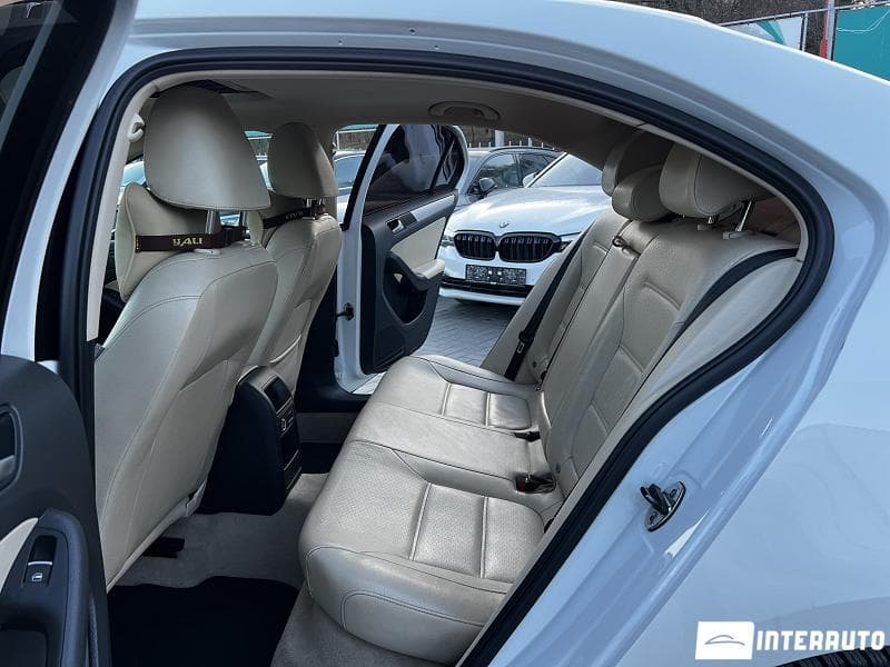 Volkswagen Jetta 2013 — Миниатюра 8