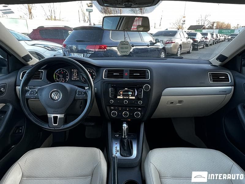 Volkswagen Jetta 2013 — Миниатюра 10
