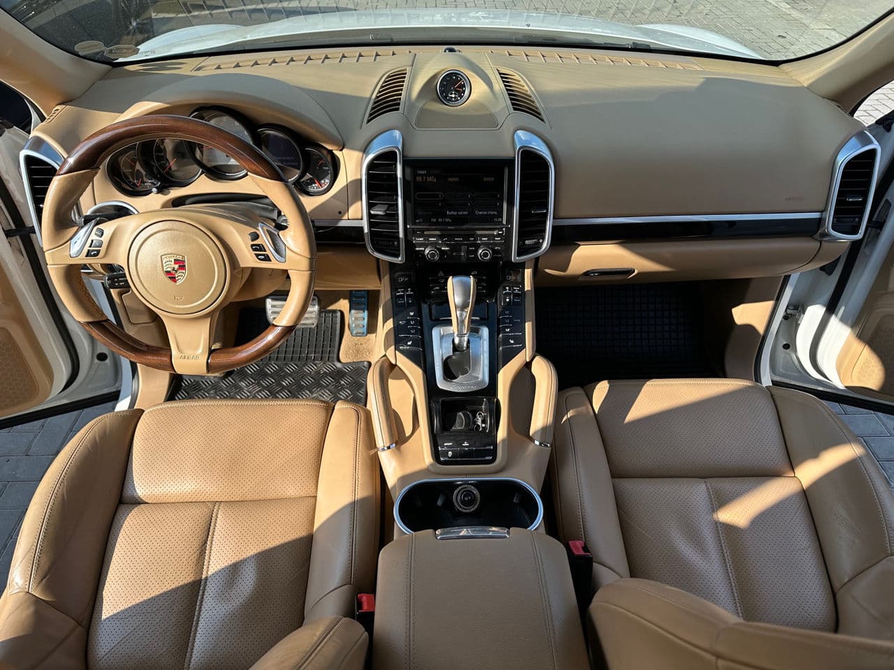 Porsche Cayenne S Hybrid 2014 — Миниатюра 7