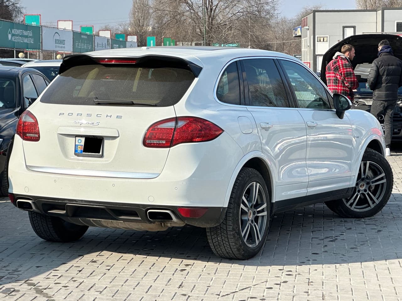 Porsche Cayenne S Hybrid 2014 — Миниатюра 3