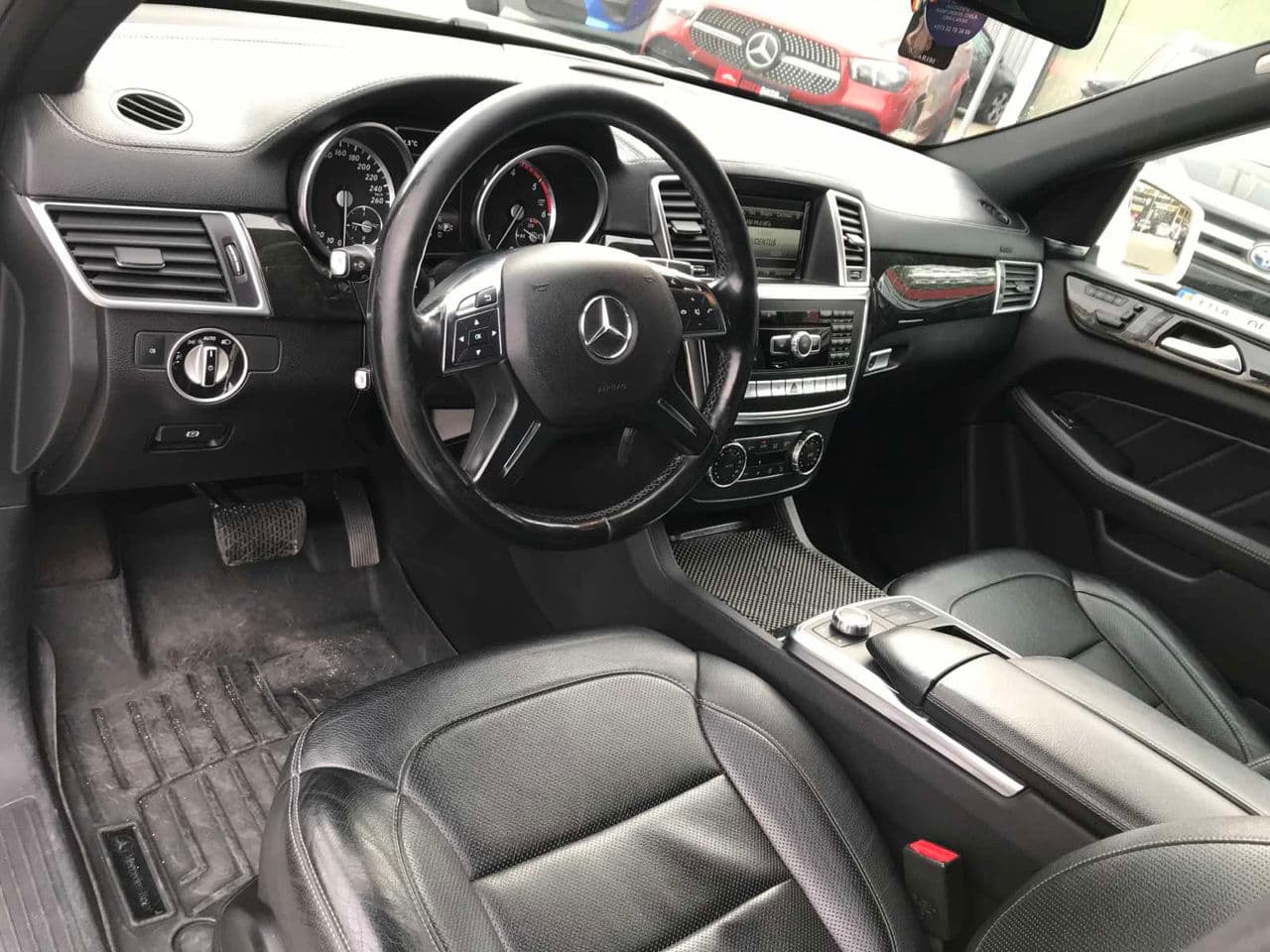 Mercedes GL 350 2015 — Миниатюра 8