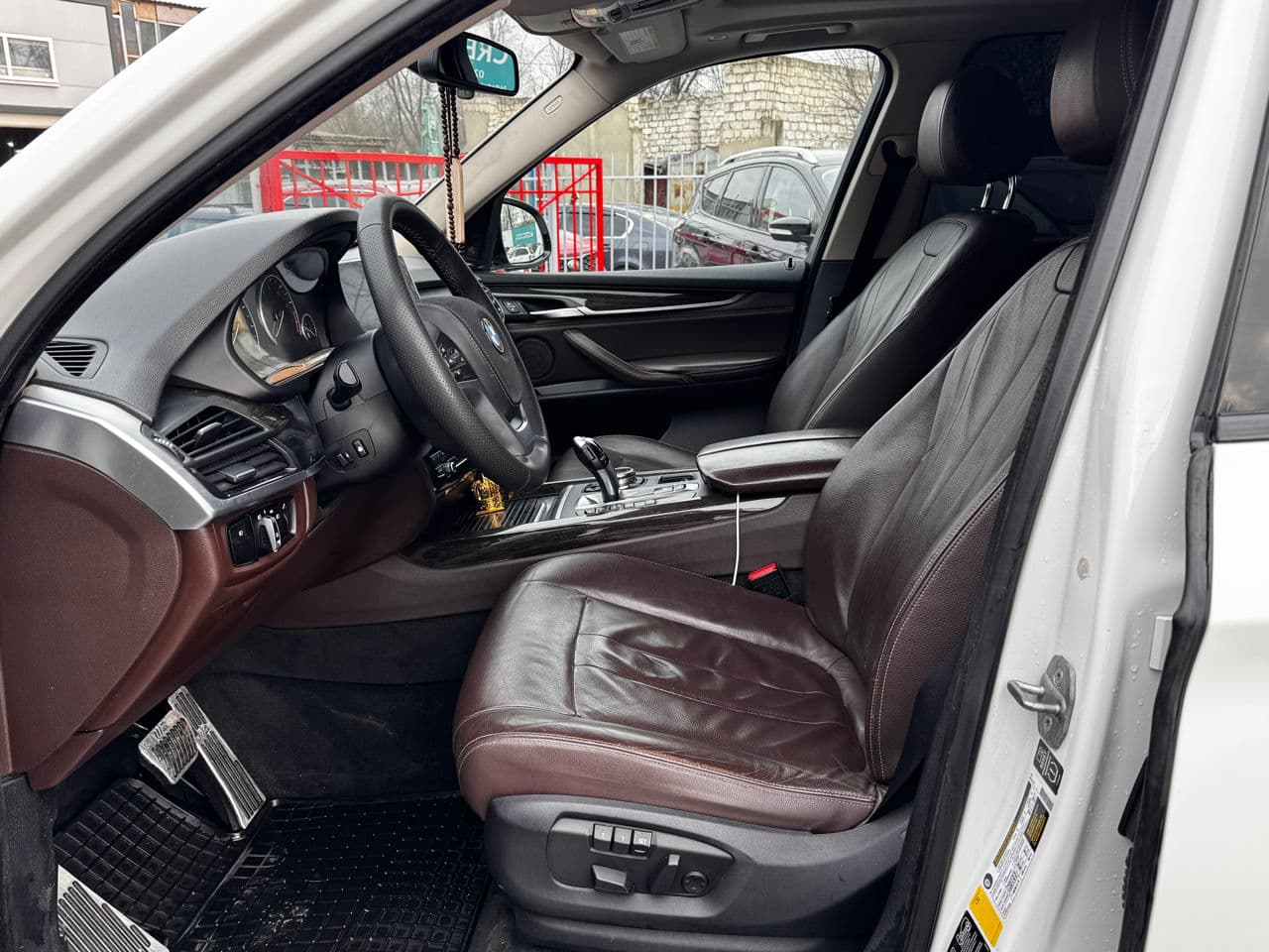 BMW X5 3.5i 2015 — Миниатюра 5