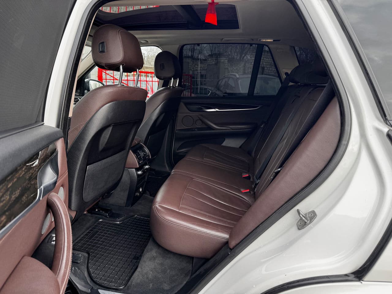 BMW X5 3.5i 2015 — Миниатюра 19