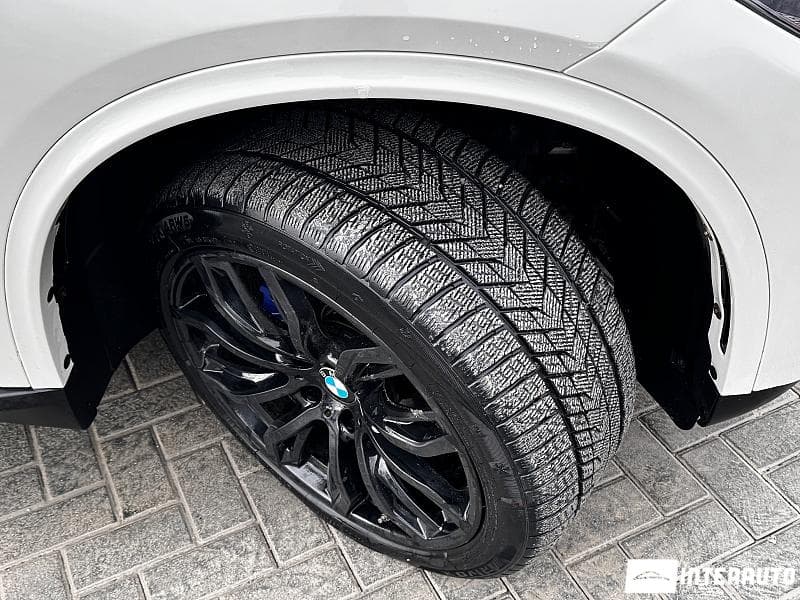BMW X5 3.5i 2015 — Миниатюра 21