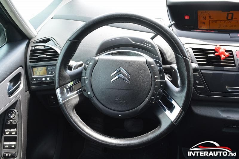 Citroen C4 Picasso 2009 — Миниатюра 10