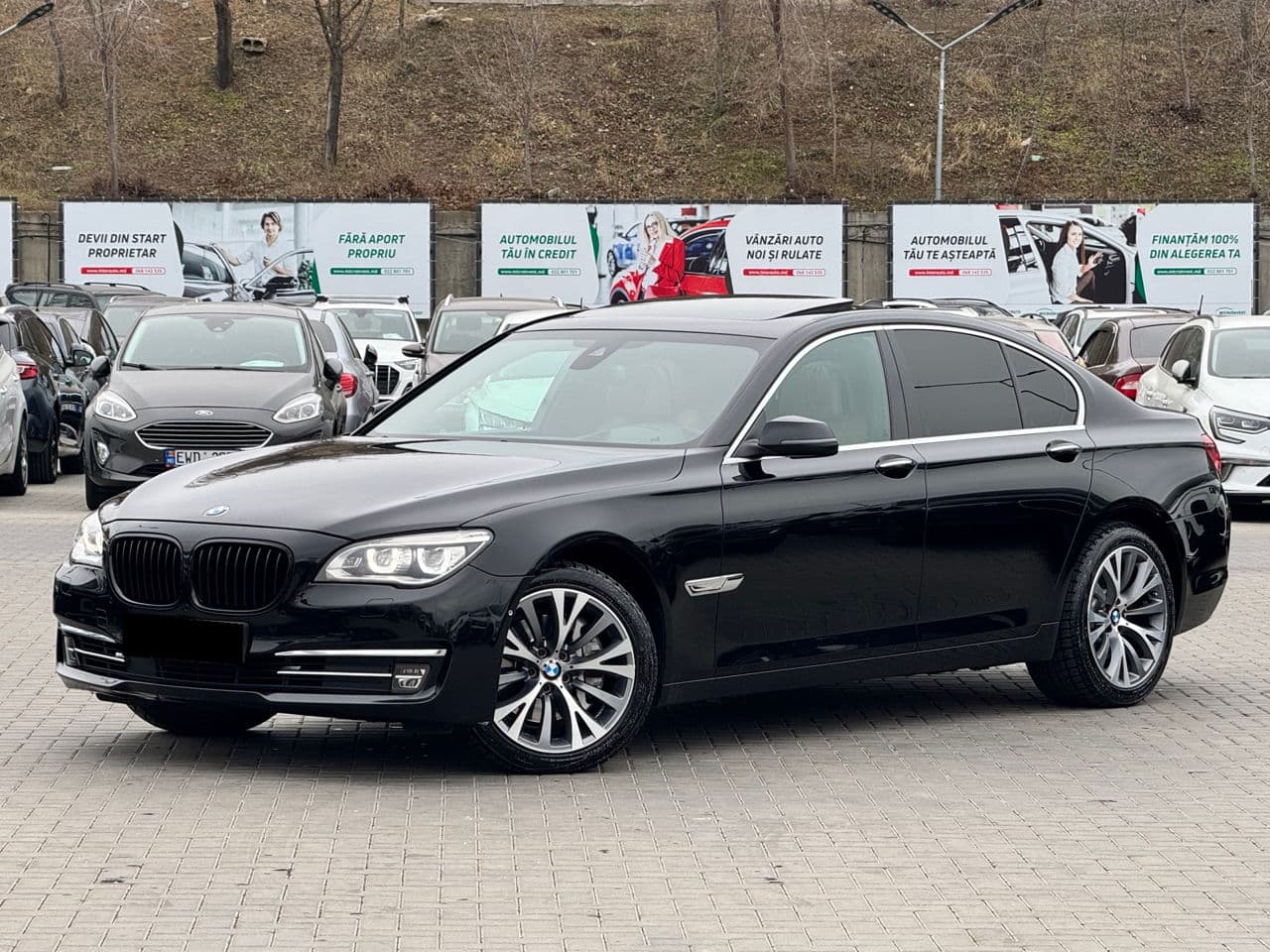 BMW 740 2013 — Миниатюра 2