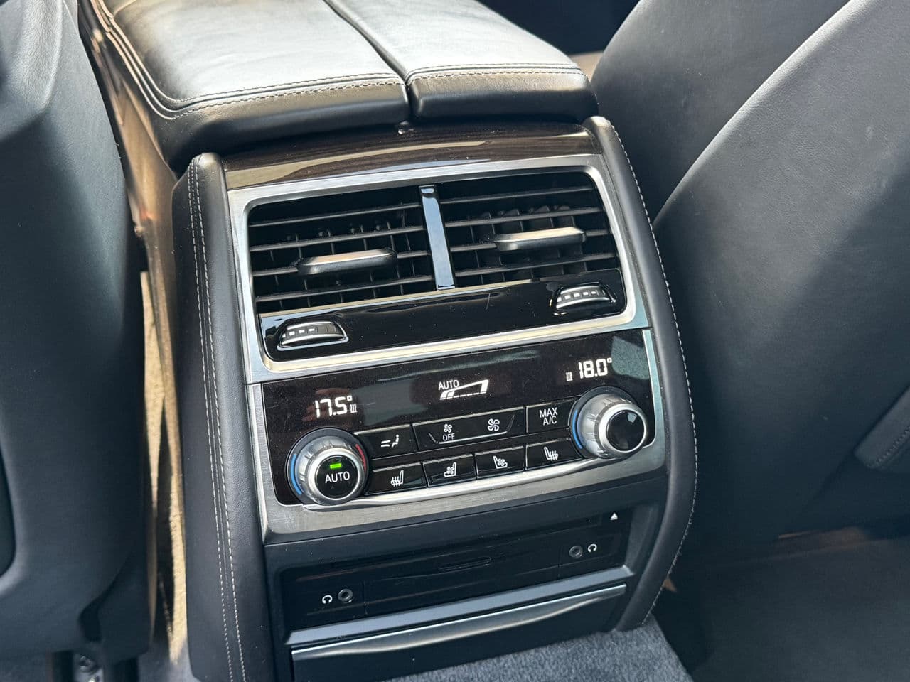 BMW 730 2015 — Миниатюра 16