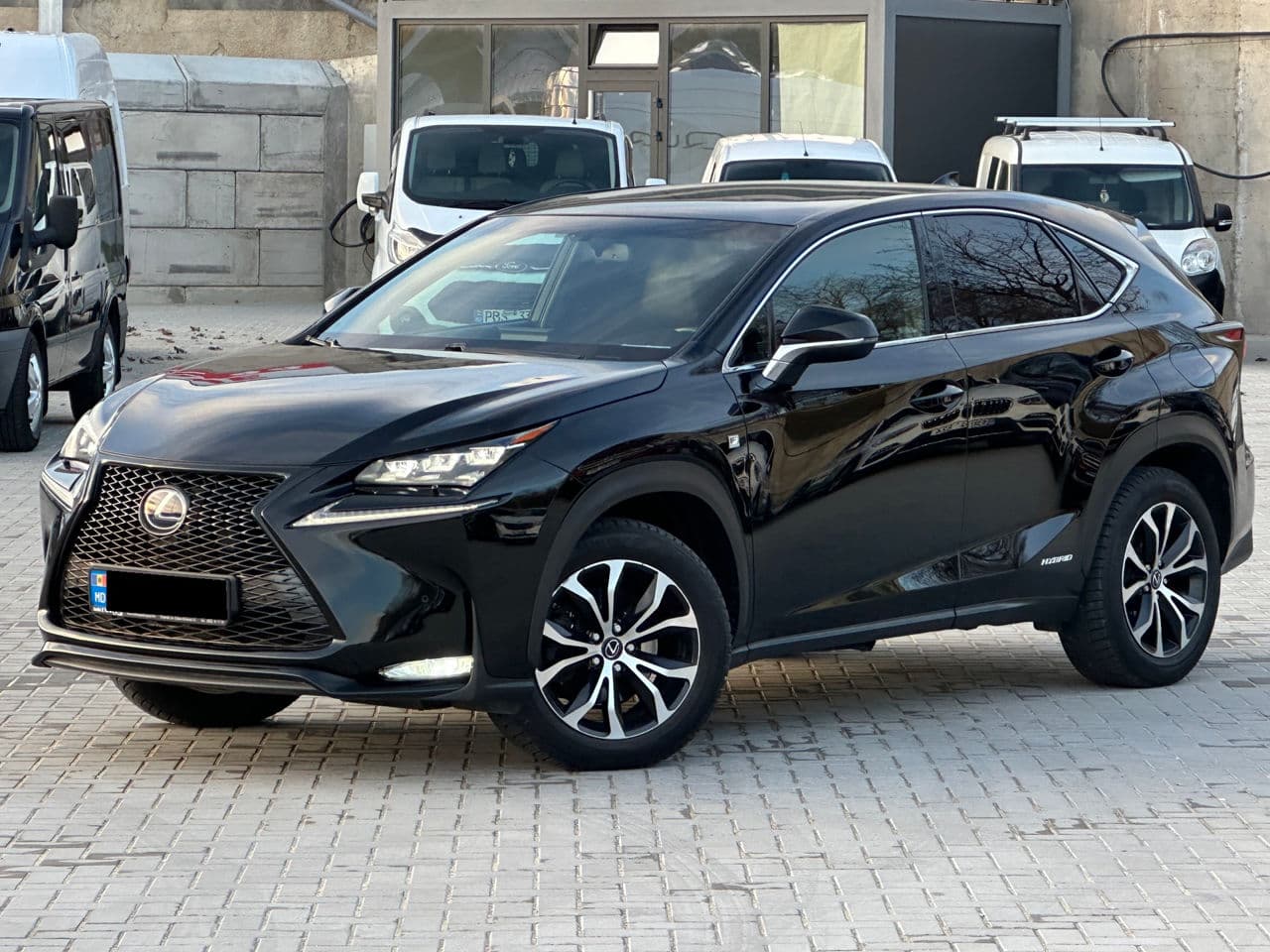 Lexus NX 300H 2014 — Миниатюра 2