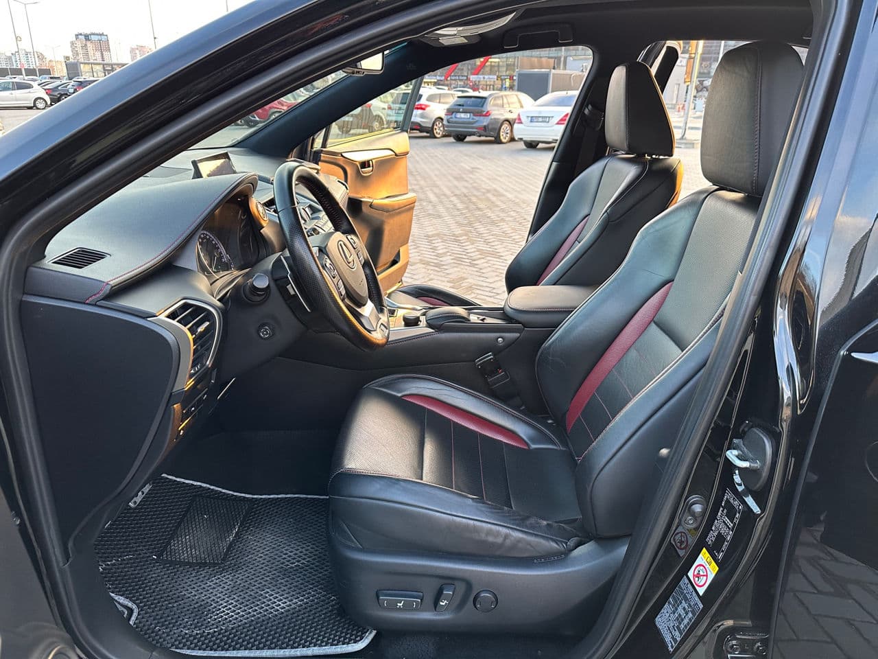 Lexus NX 300H 2014 — Миниатюра 5