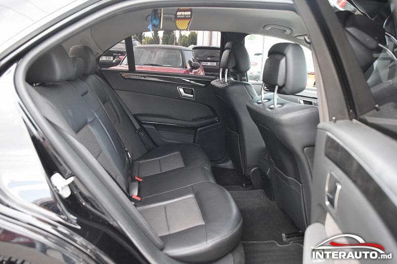 2012 Mercedes E 220 — Miniatură 19