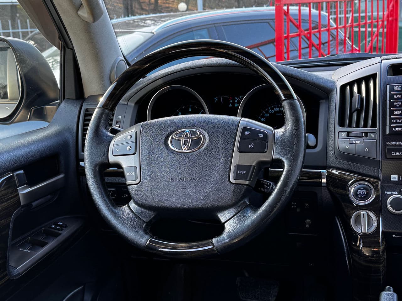 Toyota Land Cruiser 2011 — Миниатюра 8