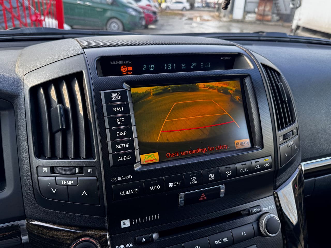 Toyota Land Cruiser 2011 — Миниатюра 10