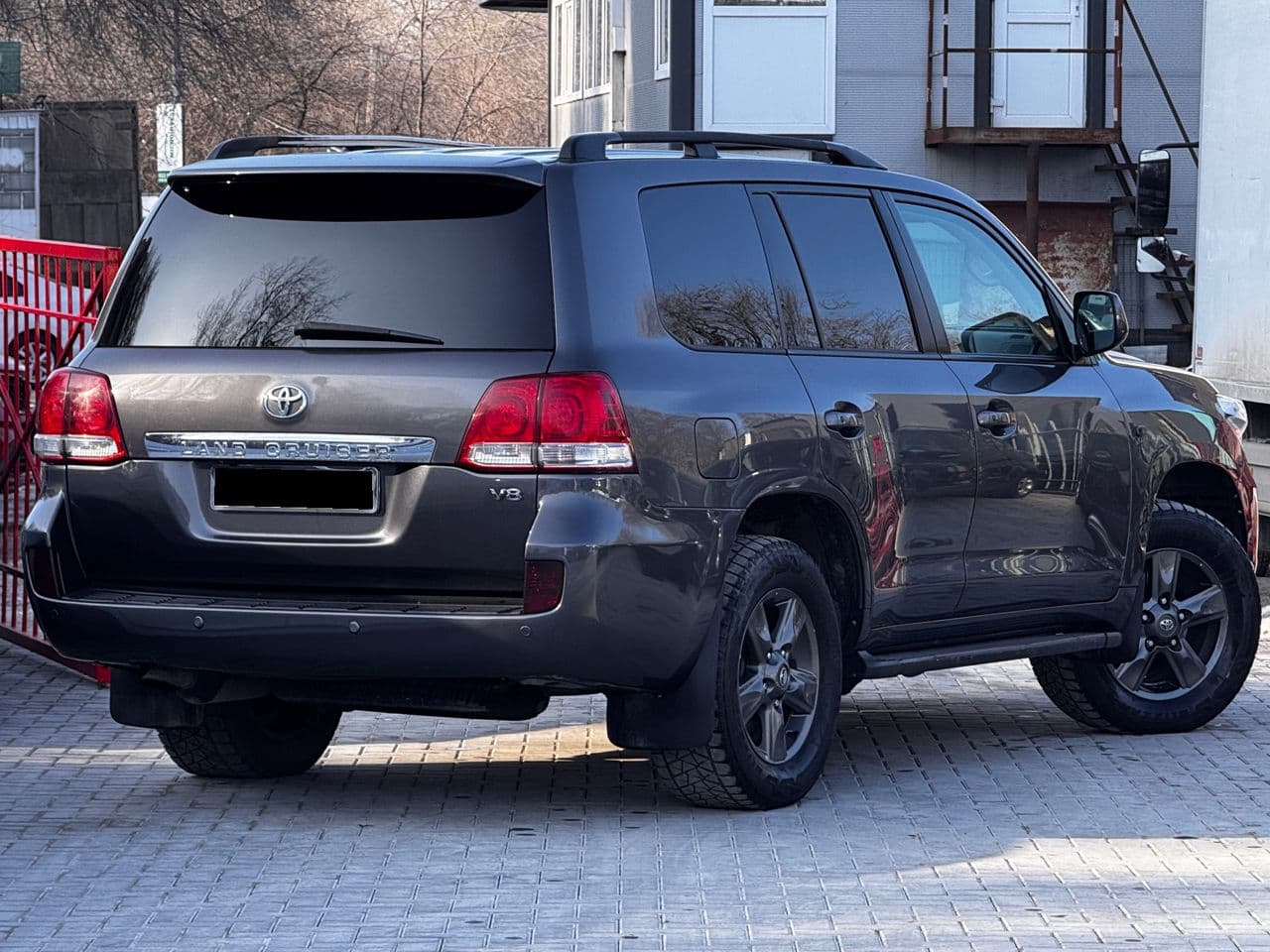 Toyota Land Cruiser 2011 — Миниатюра 3