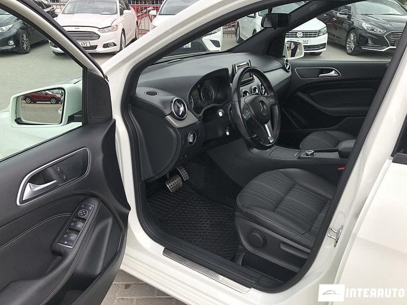 2012 Mercedes B 180 — Miniatură 8
