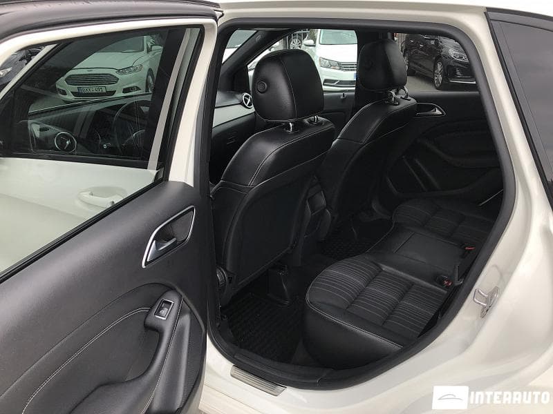 2012 Mercedes B 180 — Miniatură 17