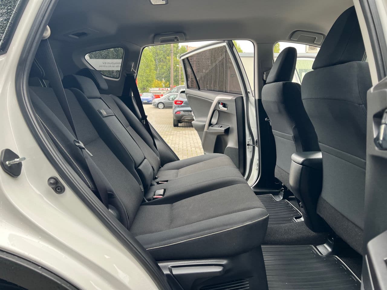 Toyota Rav-4 2016 — Миниатюра 17