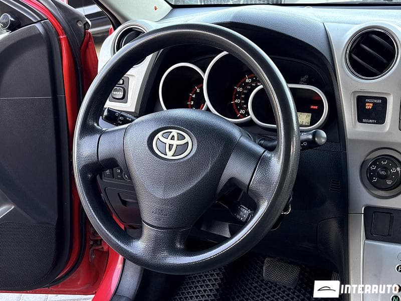 Toyota Matrix 2010 — Миниатюра 7