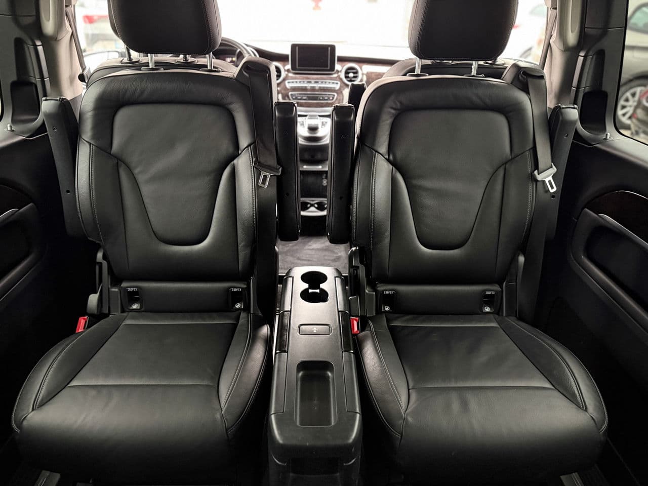 Mercedes V 250 2019 — Миниатюра 22