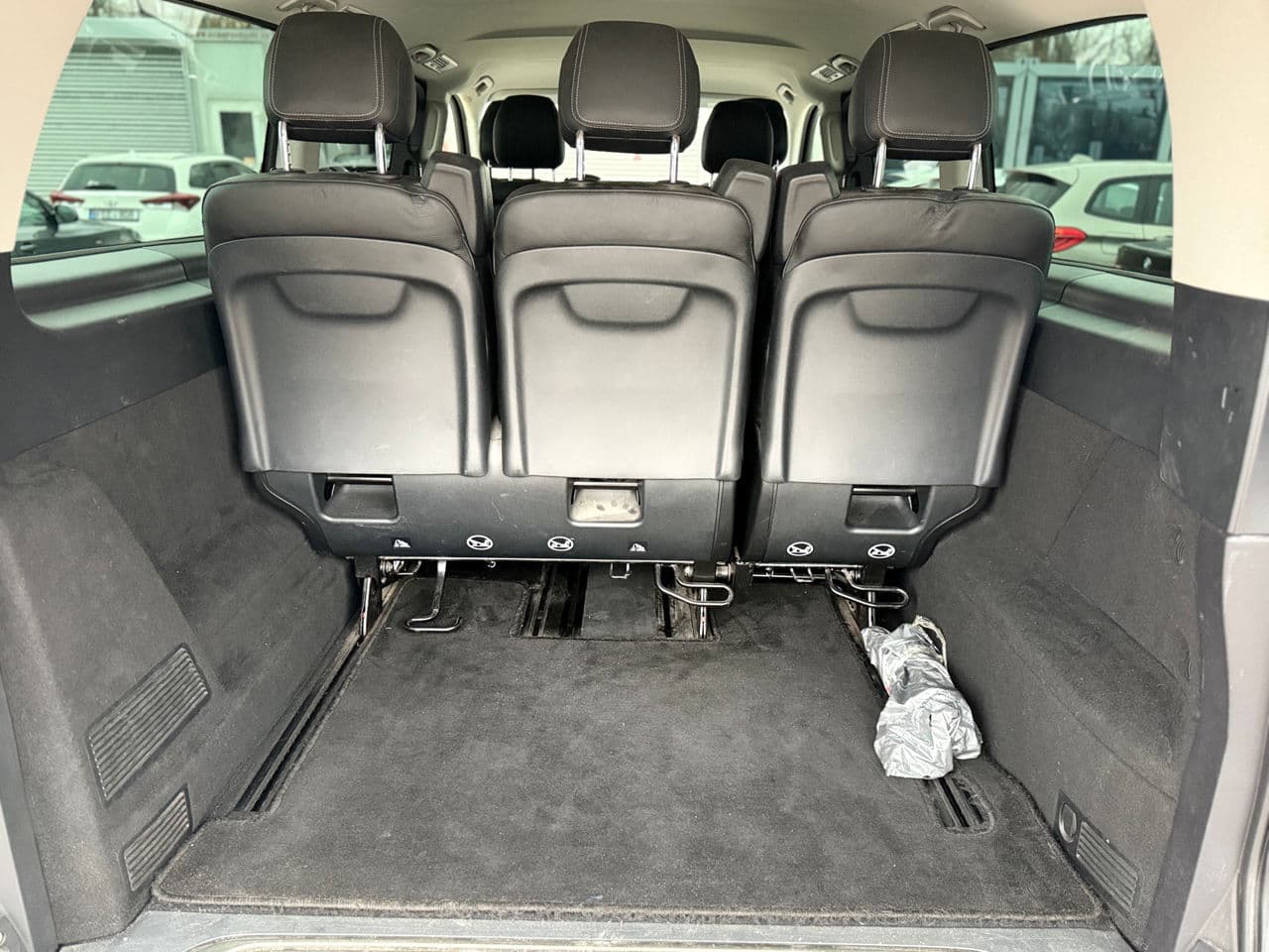 Mercedes V 250 2019 — Миниатюра 25