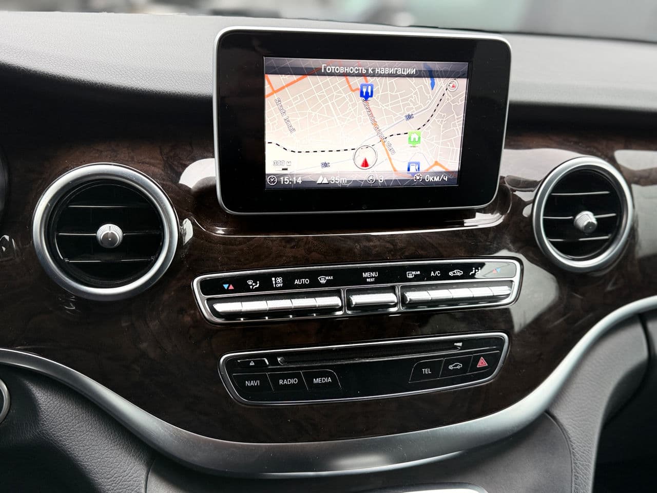 Mercedes V 250 2019 — Миниатюра 17