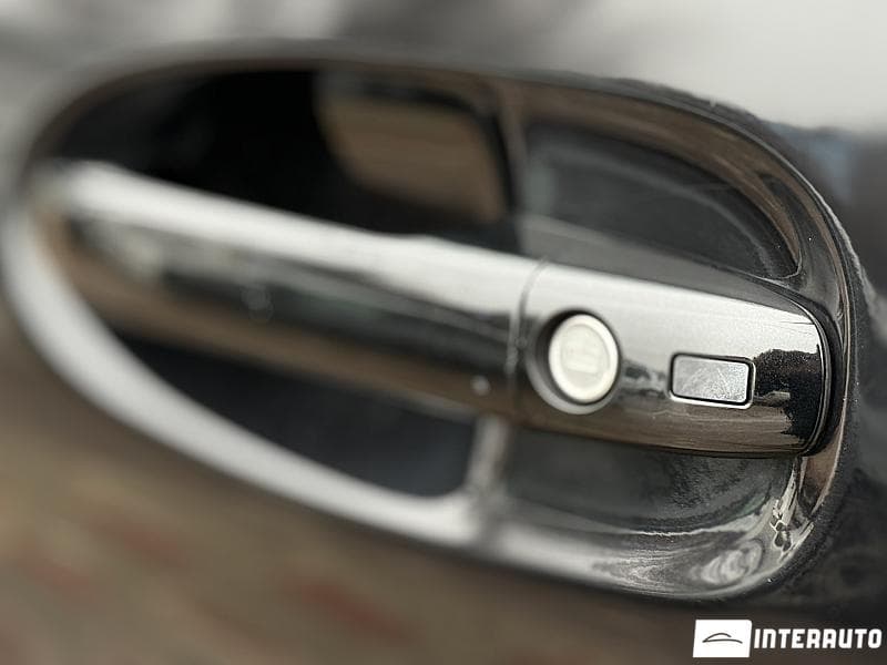 Mercedes V 250 2019 — Миниатюра 6