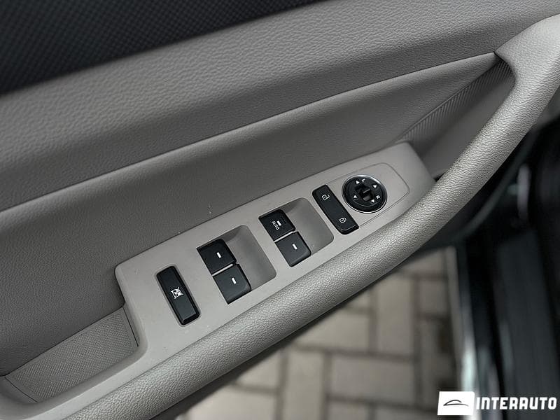 2016 Hyundai Sonata — Miniatură 7