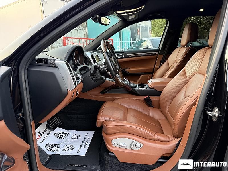 Porsche Cayenne 2016 — Миниатюра 11