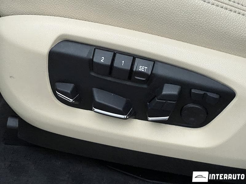2016 BMW X5 4.0e — Miniatură 23