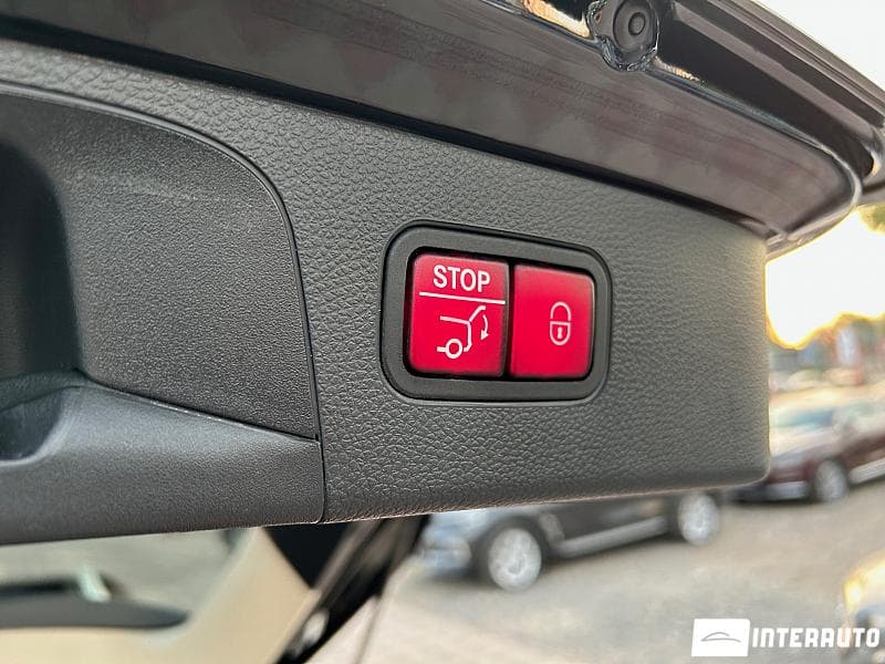 2015 Mercedes GLC 300 — Miniatură 21
