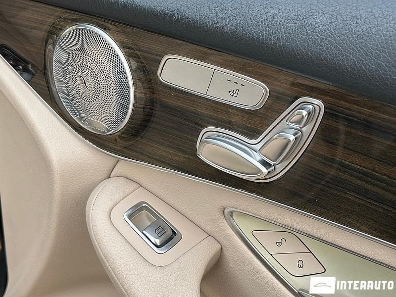 2015 Mercedes GLC 300 — Miniatură 15