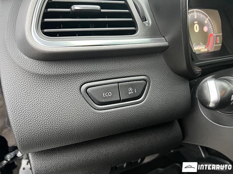 2017 Renault Kadjar — Miniatură 10