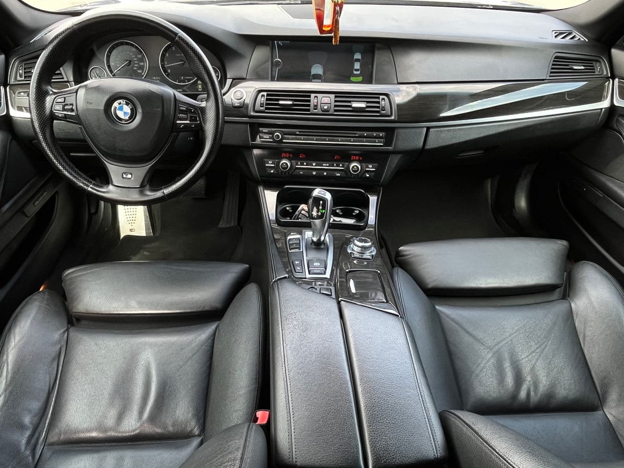 BMW 528 2011 — Миниатюра 9