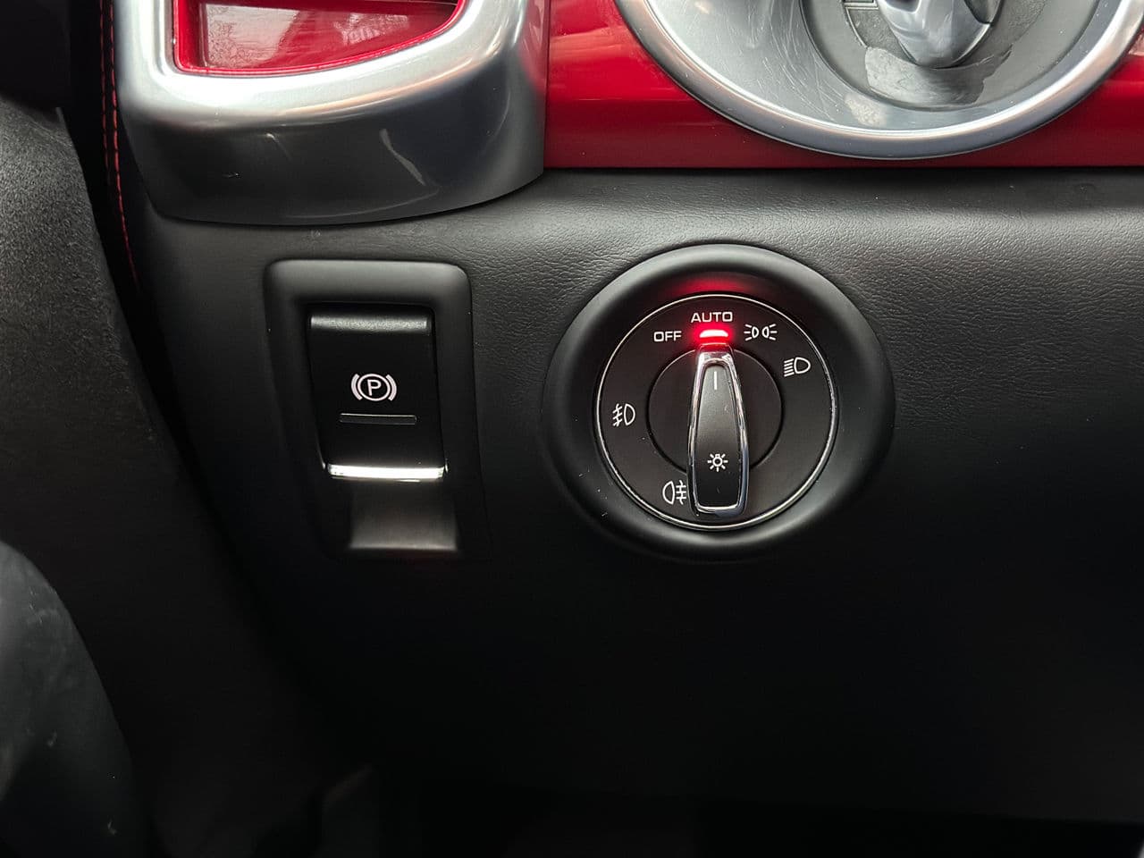 Porsche Cayenne GTS 2015 — Миниатюра 10