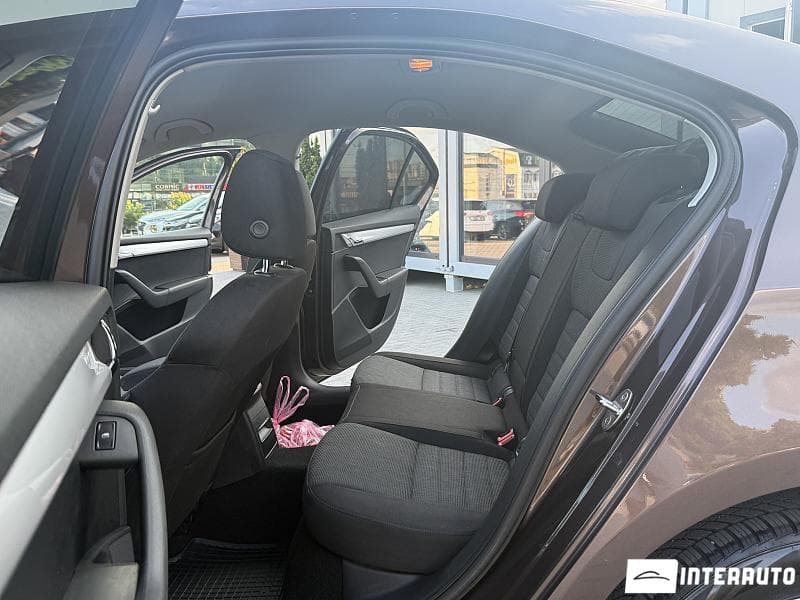 2013 Skoda Octavia — Miniatură 11