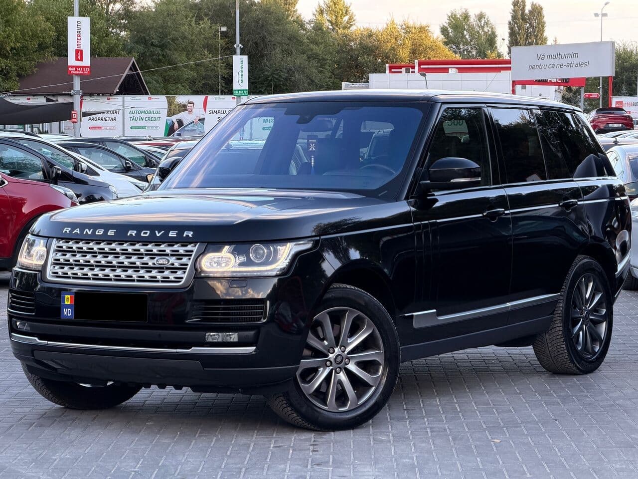 2014 Land Rover Range Rover Vogue — Foto 1
