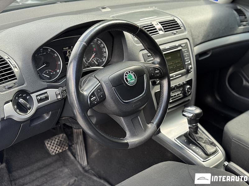 Skoda Octavia 2009 — Миниатюра 8