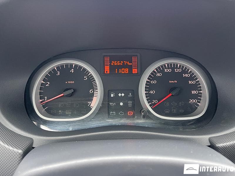 2011 Dacia Duster — Miniatură 9