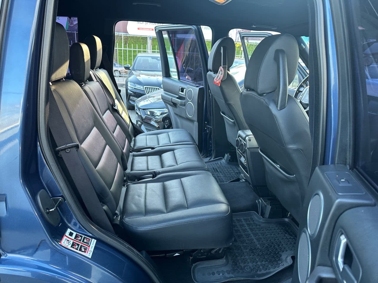 Land Rover Discovery 2005 — Миниатюра 12
