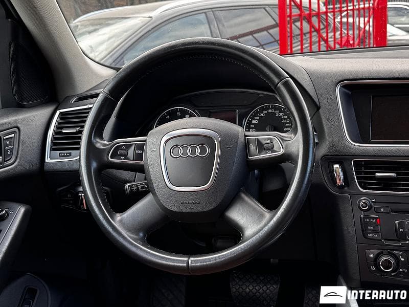 Audi Q5 2011 — Миниатюра 8