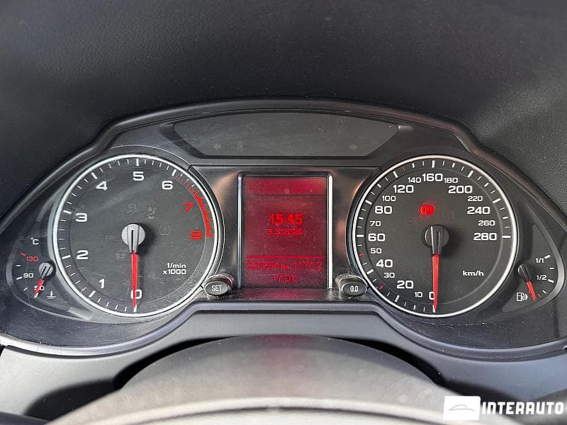 Audi Q5 2011 — Миниатюра 9