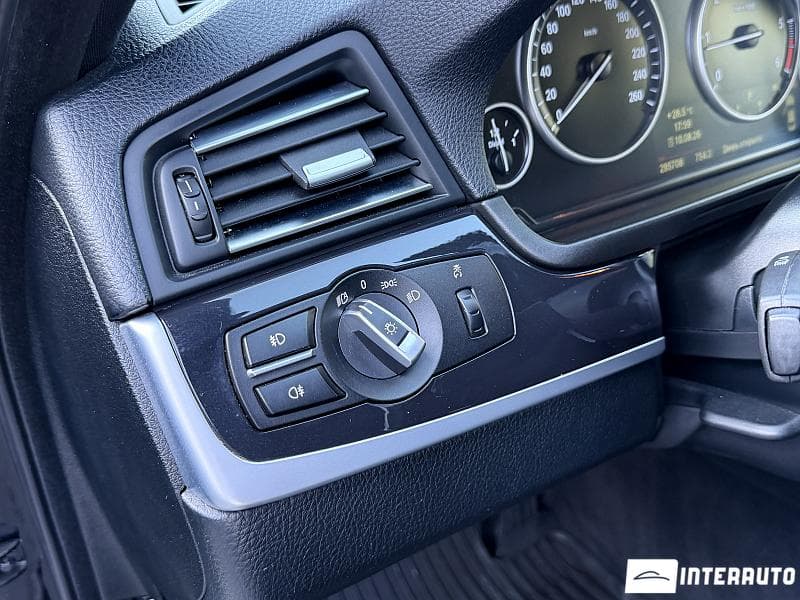 2014 BMW 525 — Miniatură 10