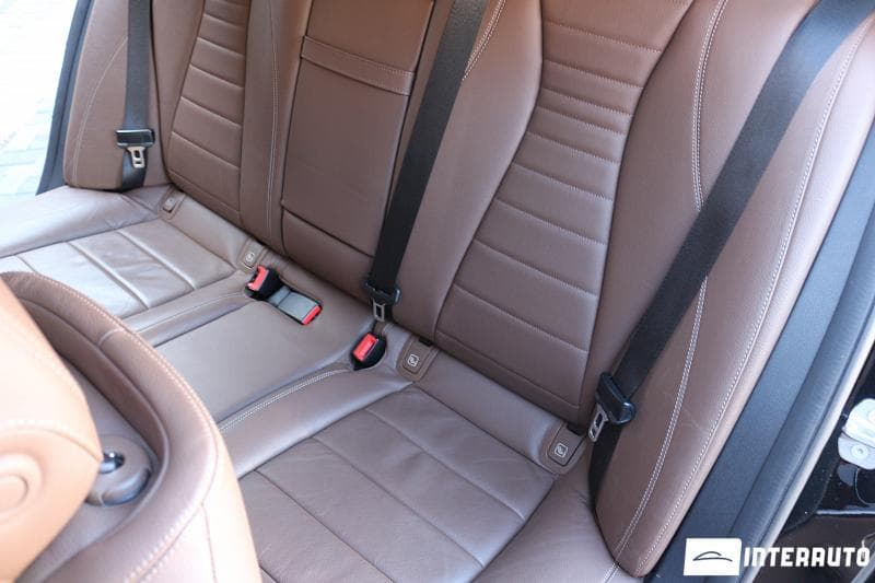 2016 Mercedes E 220 — Miniatură 15