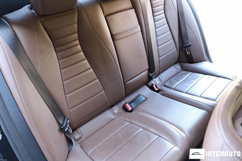 2016 Mercedes E 220 — Miniatură 13