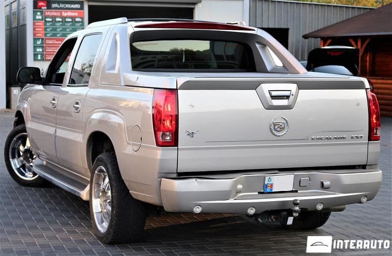 Cadillac Escalade 2004 — Миниатюра 2