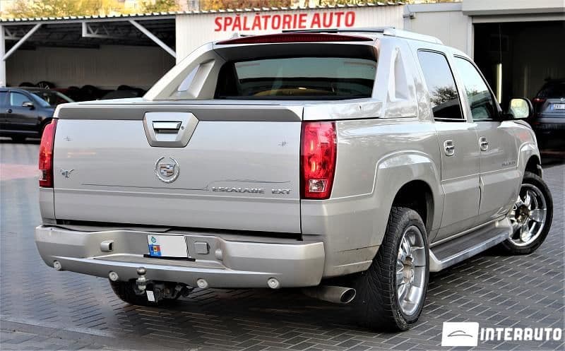 Cadillac Escalade 2004 — Миниатюра 4