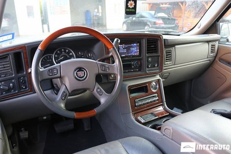 Cadillac Escalade 2004 — Миниатюра 9