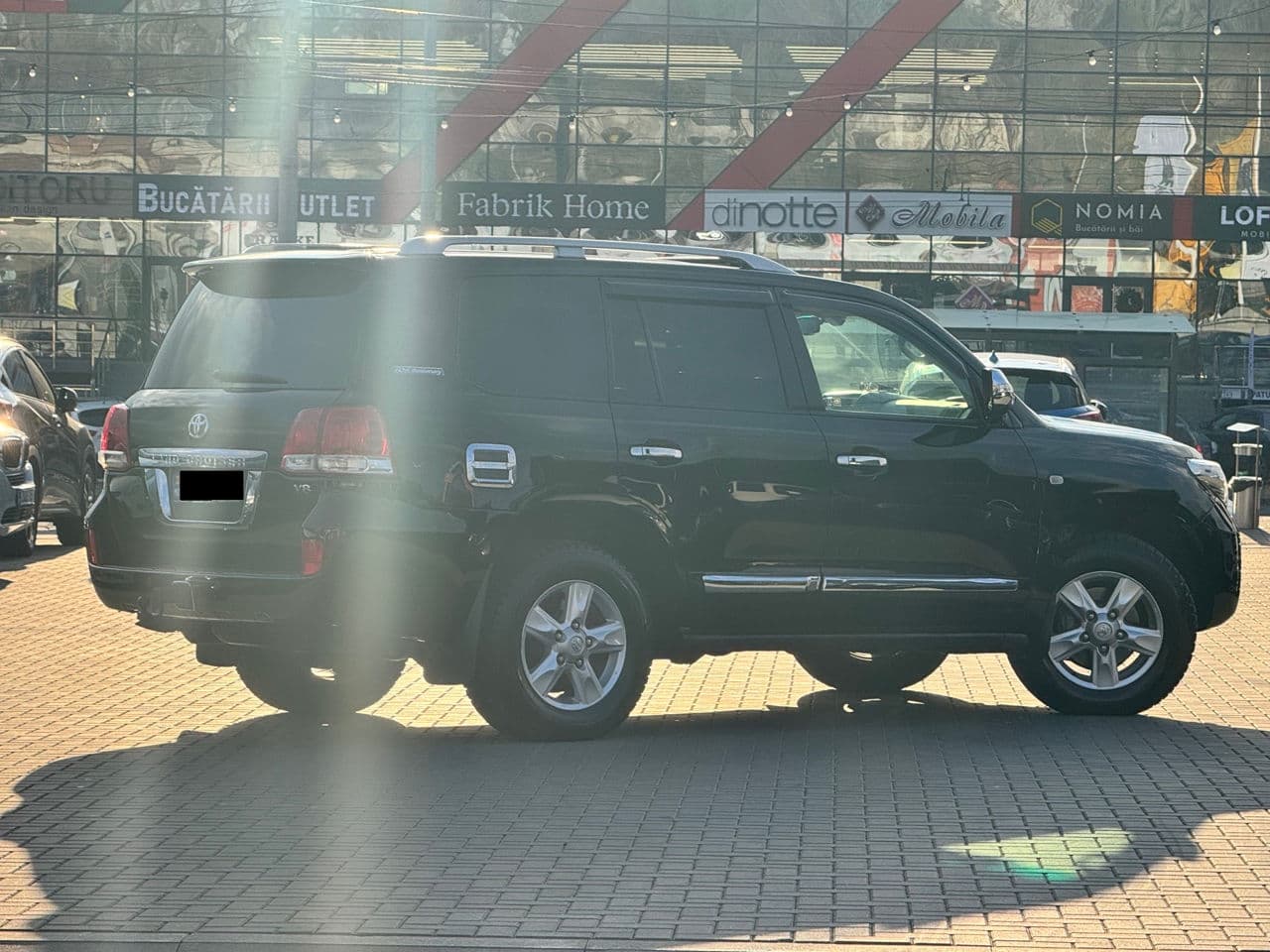 Toyota Land Cruiser 2011 — Миниатюра 3