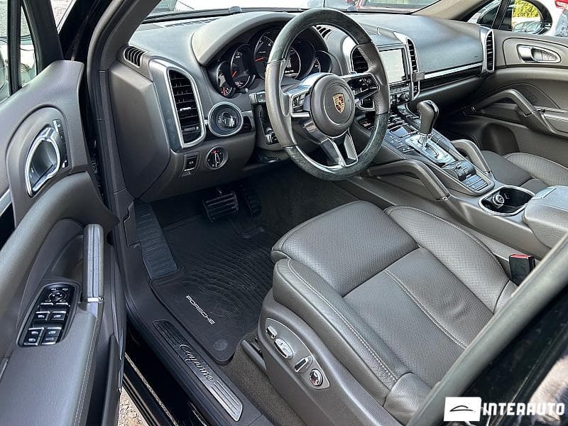 Porsche Cayenne 2015 — Миниатюра 5