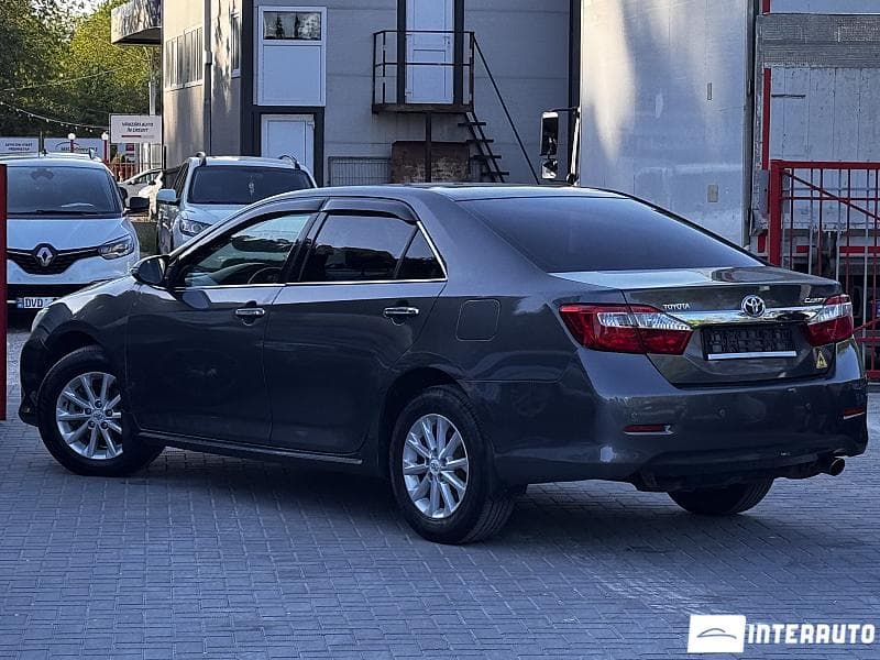 Toyota Camry 2011 — Миниатюра 4